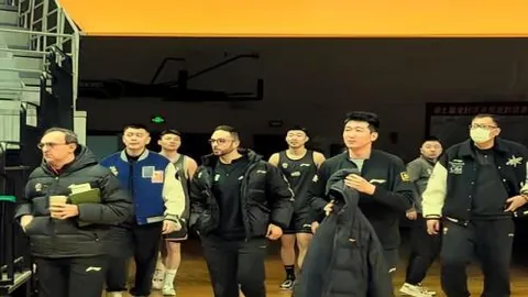 张琳艳获中国女子金球奖：海外磨砺非女足振兴独门秘籍——中新网报道